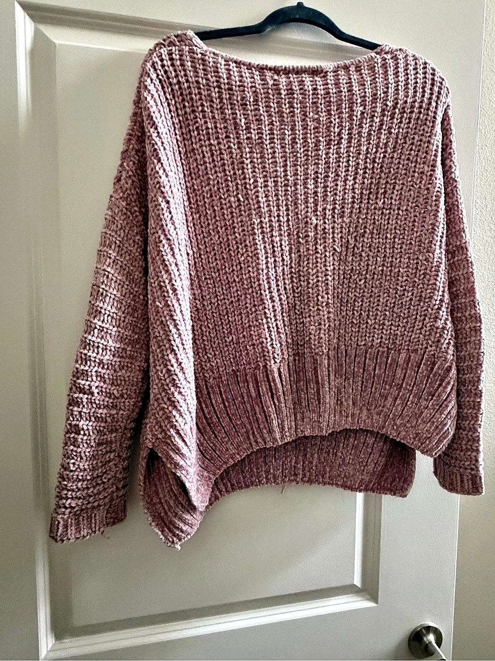 Pink V-Neck Sweater - Picture 5 of 8